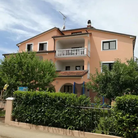 Appartement Danica *